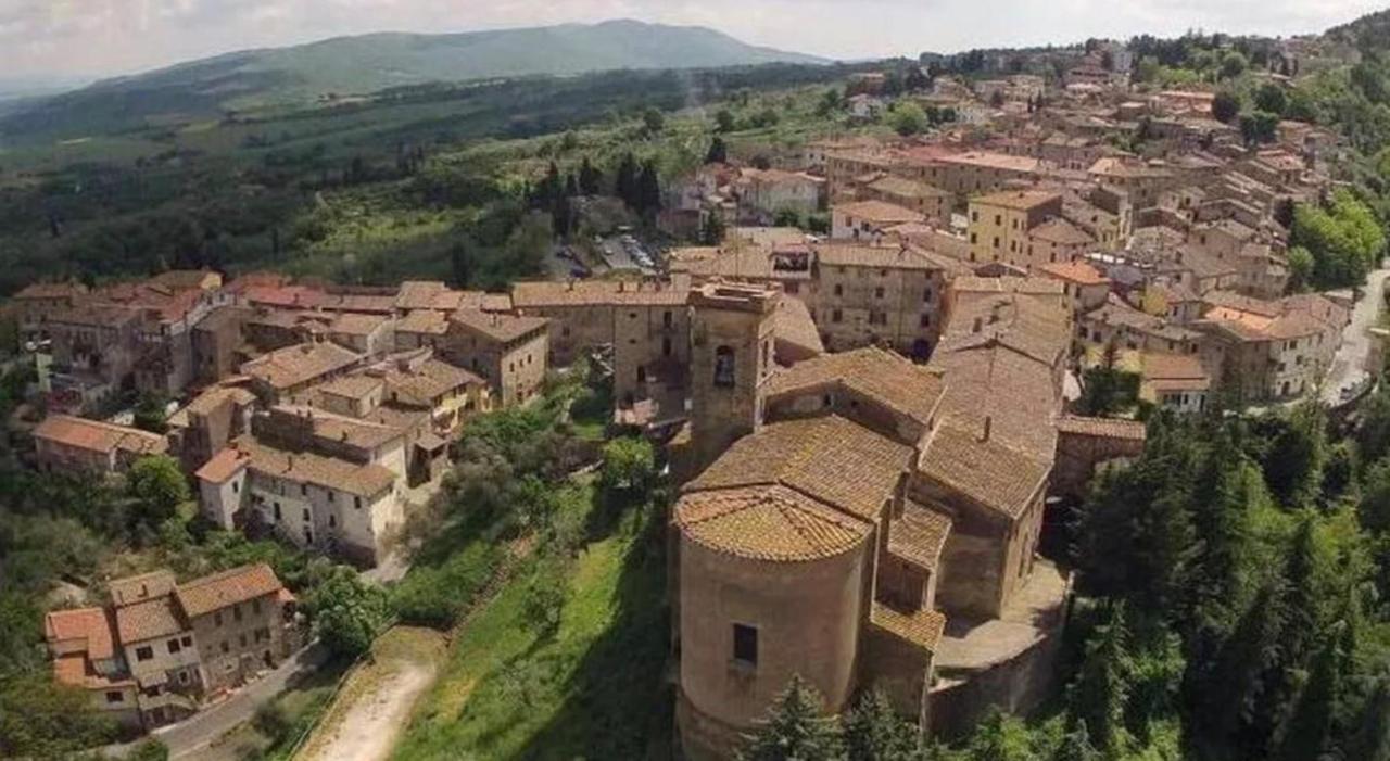 Piccola Casa Toscana Con Giardino Con Vista Mozzafiato Podere Cordicella Exterior foto